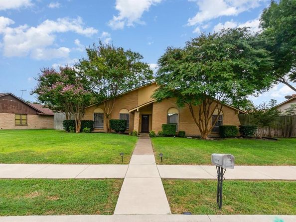 3324  Wentworth Street , Plano Texas 75075