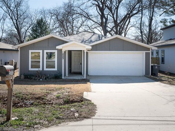 2222  Echo Lake Drive , Dallas Texas 75253