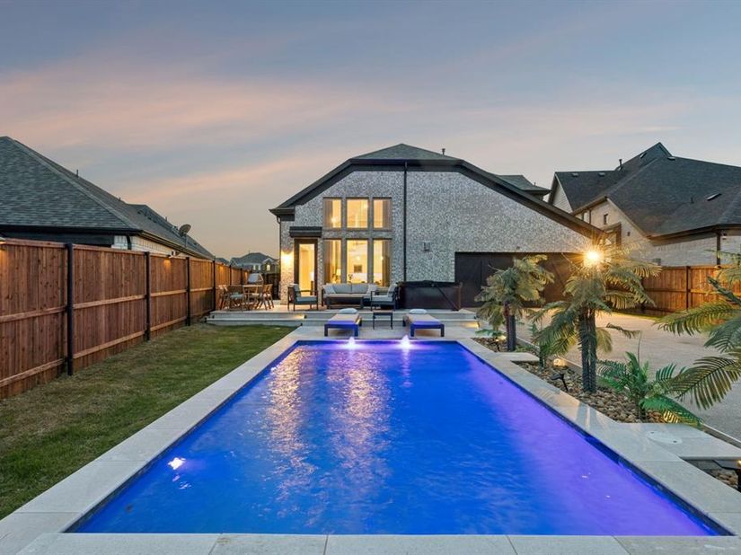 511  Grand Oak Drive , Fate Texas 75189