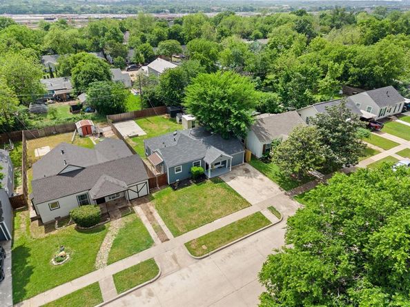 4121  Alamo Avenue , Fort Worth Texas 76107