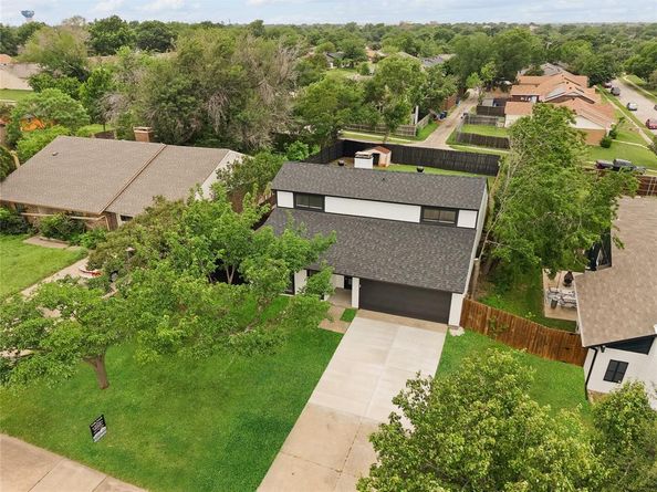 2723  Colonial Drive , Carrollton Texas 75007