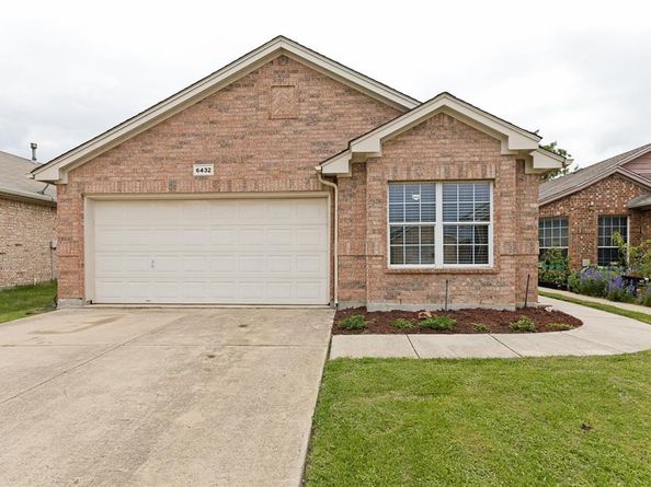 6432  Geneva Lane , Fort Worth Texas 76131