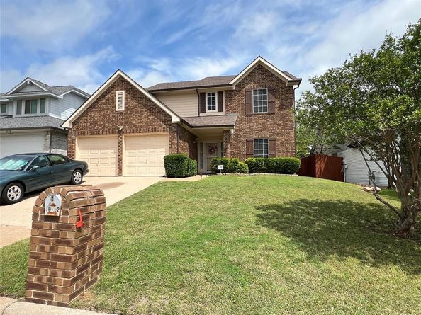 10012  Long Rifle Drive , Fort Worth Texas 76108