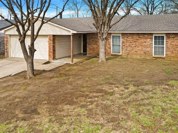 7437  Sandhurst Lane S, North Richland Hills Texas 76182