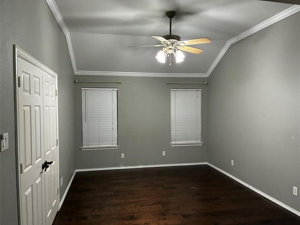 520  Kelley Court , Fort Worth Texas 76120