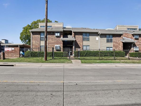 5750  Phoenix Drive  1, Dallas Texas 75231