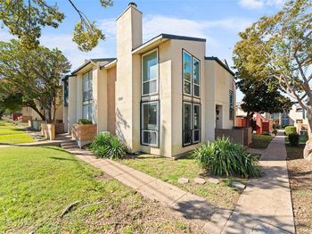 7125  Fair Oaks Avenue 