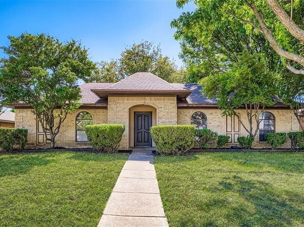 1304  Seabrook Drive , Plano Texas 75023