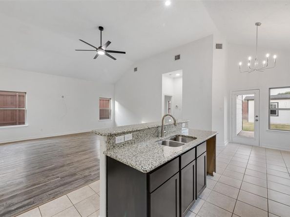 15422  Dorothy Nell Drive , Dallas Texas 75253