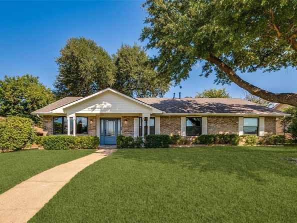 3161  Lockmoor Lane , Dallas Texas 75220