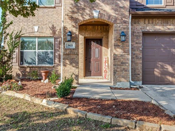 3621  Lake Hill Lane , Fort Worth Texas 76053