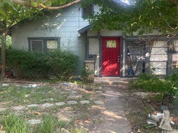 8902  San Leandro Drive 