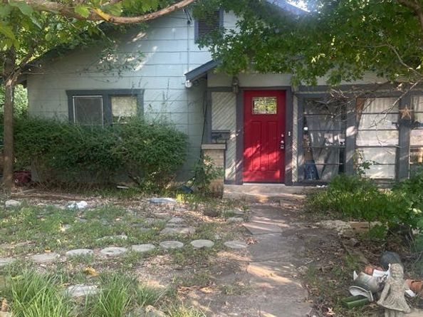 8902  San Leandro Drive , Dallas Texas 75218