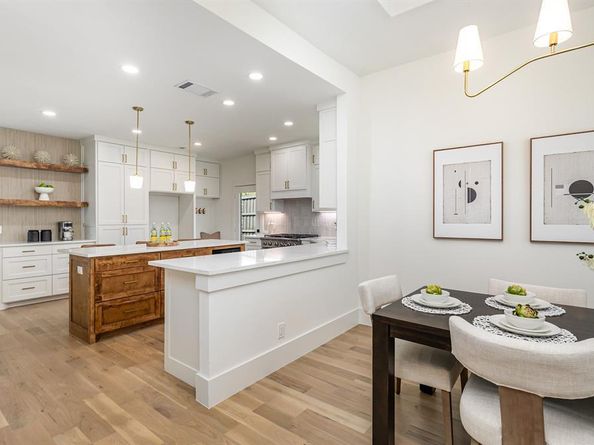 6402  Lakewood Boulevard , Dallas Texas 75214