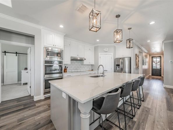 8208  Indian Hills Court , Benbrook Texas 76126