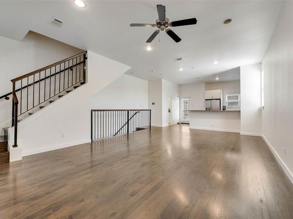 3200  Ross Avenue  28, Dallas Texas 75204