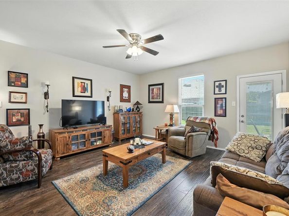 5817  Deck House Road , Fort Worth Texas 76179