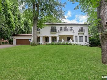 285 Arch Road