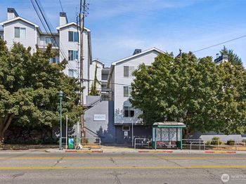 9200 Greenwood Avenue N