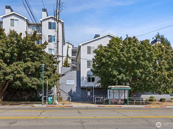 9200 Greenwood Avenue N 107, Seattle WA 98103