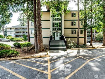 5620 200th Street SW