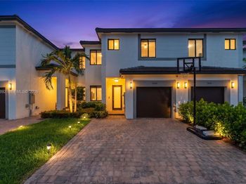 13648 SW 157th Ct