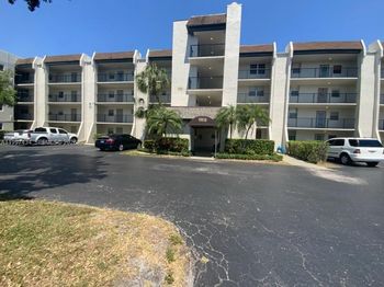 9311 Orange Grove Dr