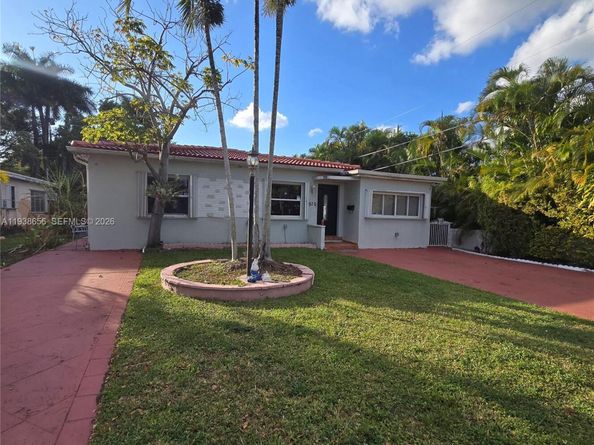 510 Lee Dr, Miami Springs FL 33166