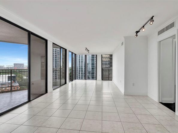 2901 NE Bayshore Dr 16G, Miami FL 33133