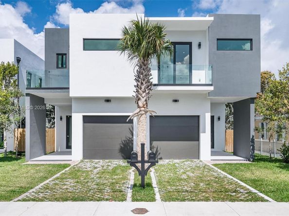 2943 SW 21st st, Miami FL 33145