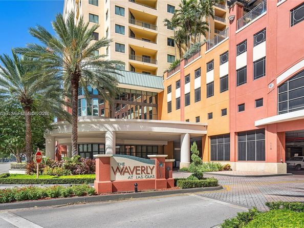 100 N Federal Hwy 643, Fort Lauderdale FL 33301