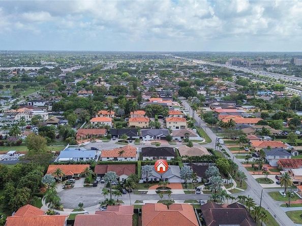 11472 SW 28th Ter, Miami FL 33165
