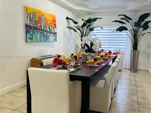 6040 SW 97th Ave, Miami FL 33173