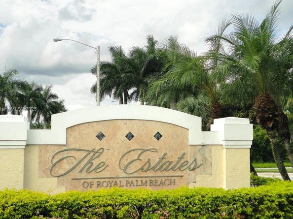 115 Kapok Crescent, Royal Palm Beach FL 33411