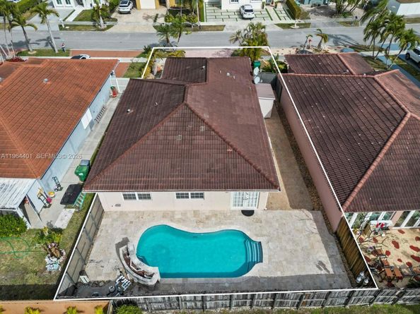 4962 SW 143rd Ave, Miami FL 33175
