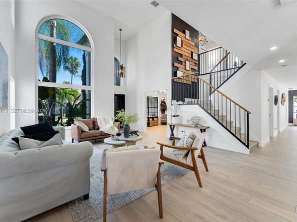 590 SW 178th Way, Pembroke Pines FL 33029