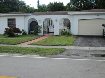 3346 NW 23rd Ct