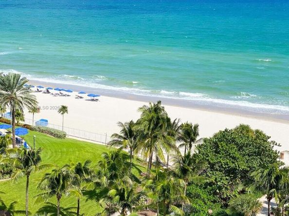 19201 Collins Ave 924, Sunny Isles Beach FL 33160