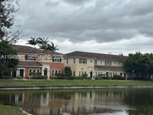 2615 SW 100th Ave 2615, Miramar FL 33025