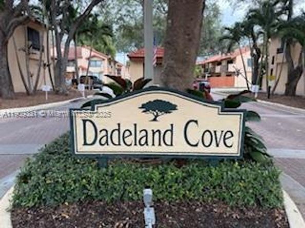 7816 SW 102nd Ln, Miami FL 33156