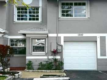 12142 SW 50th Ct