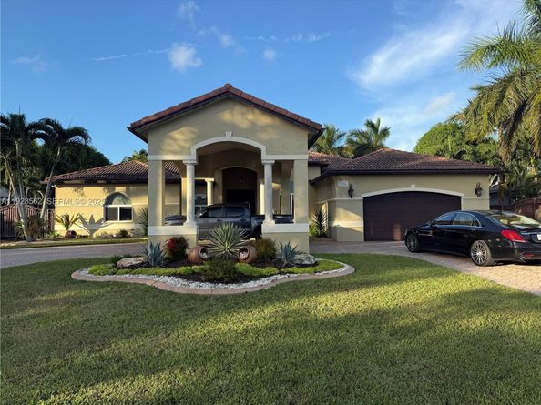 13163 SW 191st Ter, Miami FL 33177