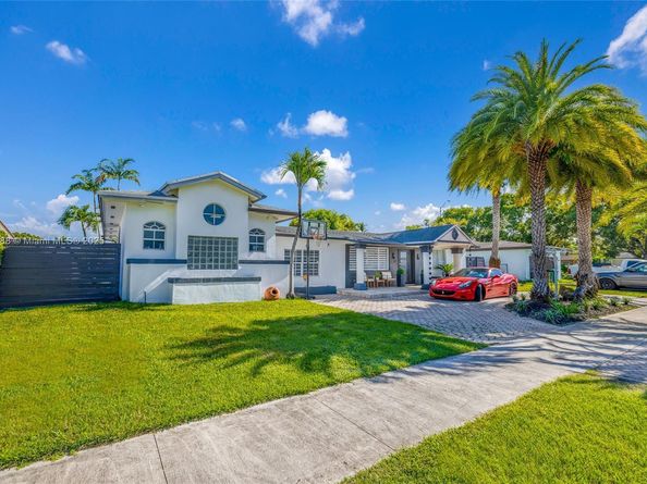 13215 SW 53rd St, Miami FL 33175