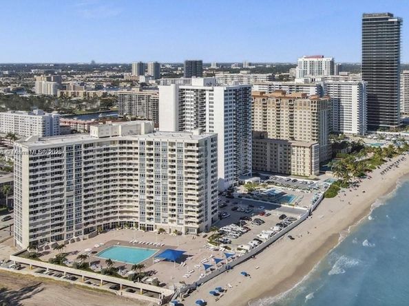 Undisclosed Address #A11759218, Hallandale Beach FL 33009