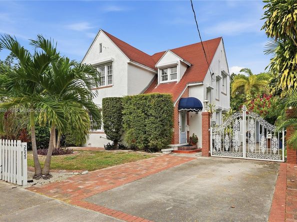 2533 SW 5th St, Miami FL 33135