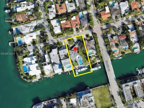1020 S Shore Dr, Miami Beach FL 33141