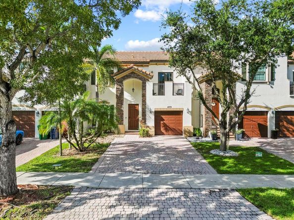 11279 SW 238th St, Homestead FL 33032