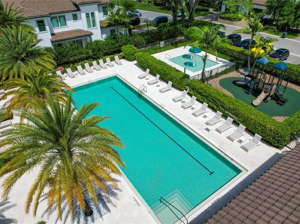 Undisclosed Address #A11940806, Hollywood FL 33312