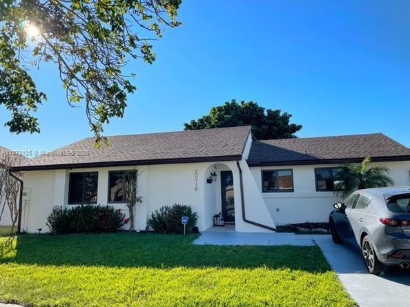 20118 SW 124th Ct, Miami FL 33177