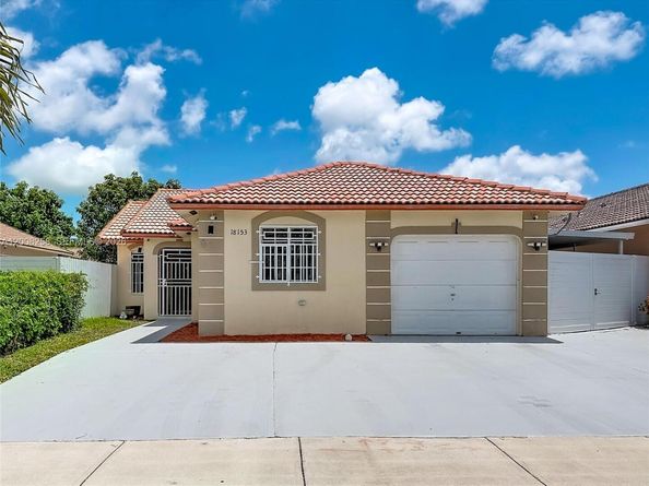18153 SW 143rd Pl, Miami FL 33177